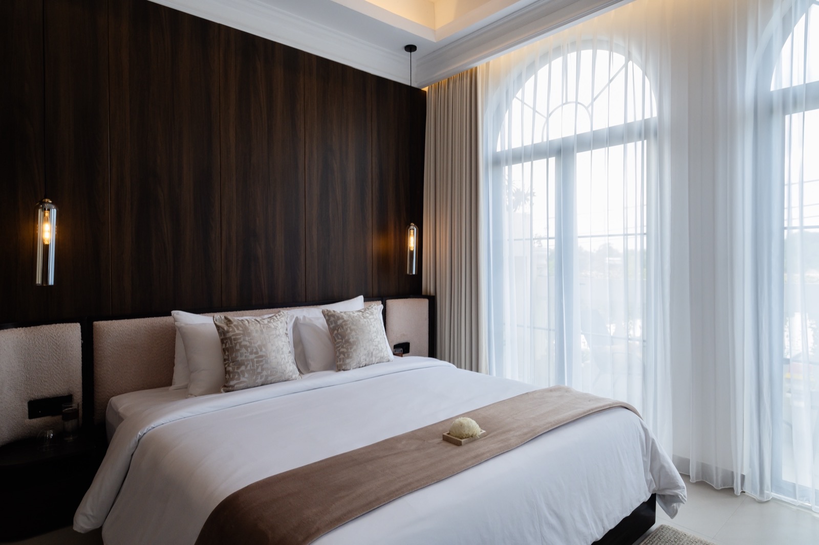Urban View Room 2